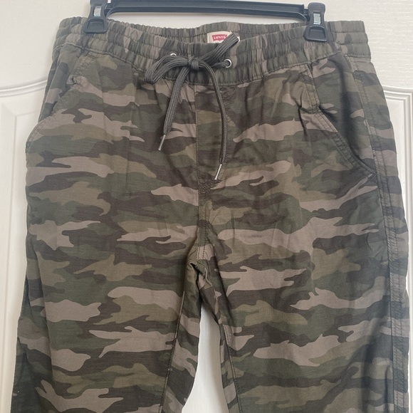 Levi’s camo pants size M - Picture 2 of 5